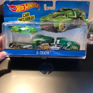 Hot wheels X-Trayn with car included